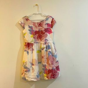 GAP kids floral girls dress size small (6-7)